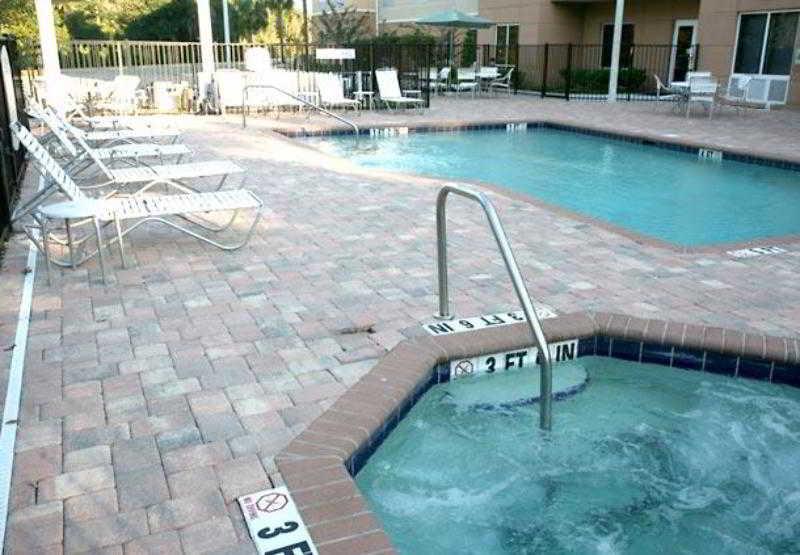 Fairfield Inn And Suites By Marriott Lakeland Plant City Ανέσεις φωτογραφία